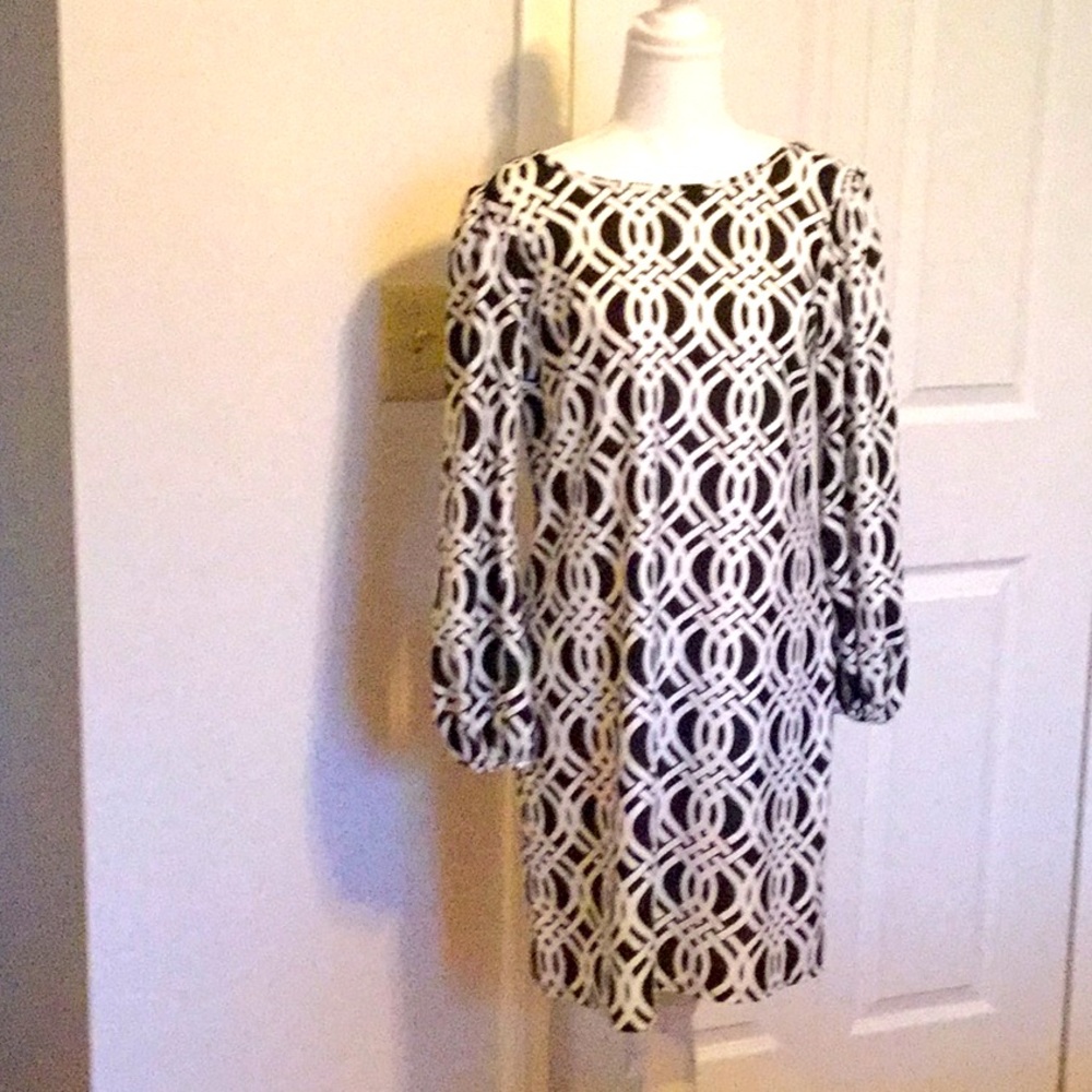 Women’s dress